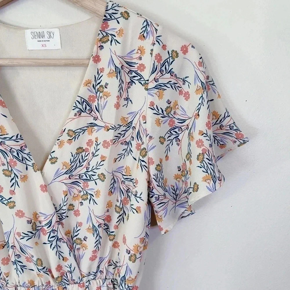 Sienna  Sky Floral Wrap Short Sleeve Dress - Picture 8 of 15
